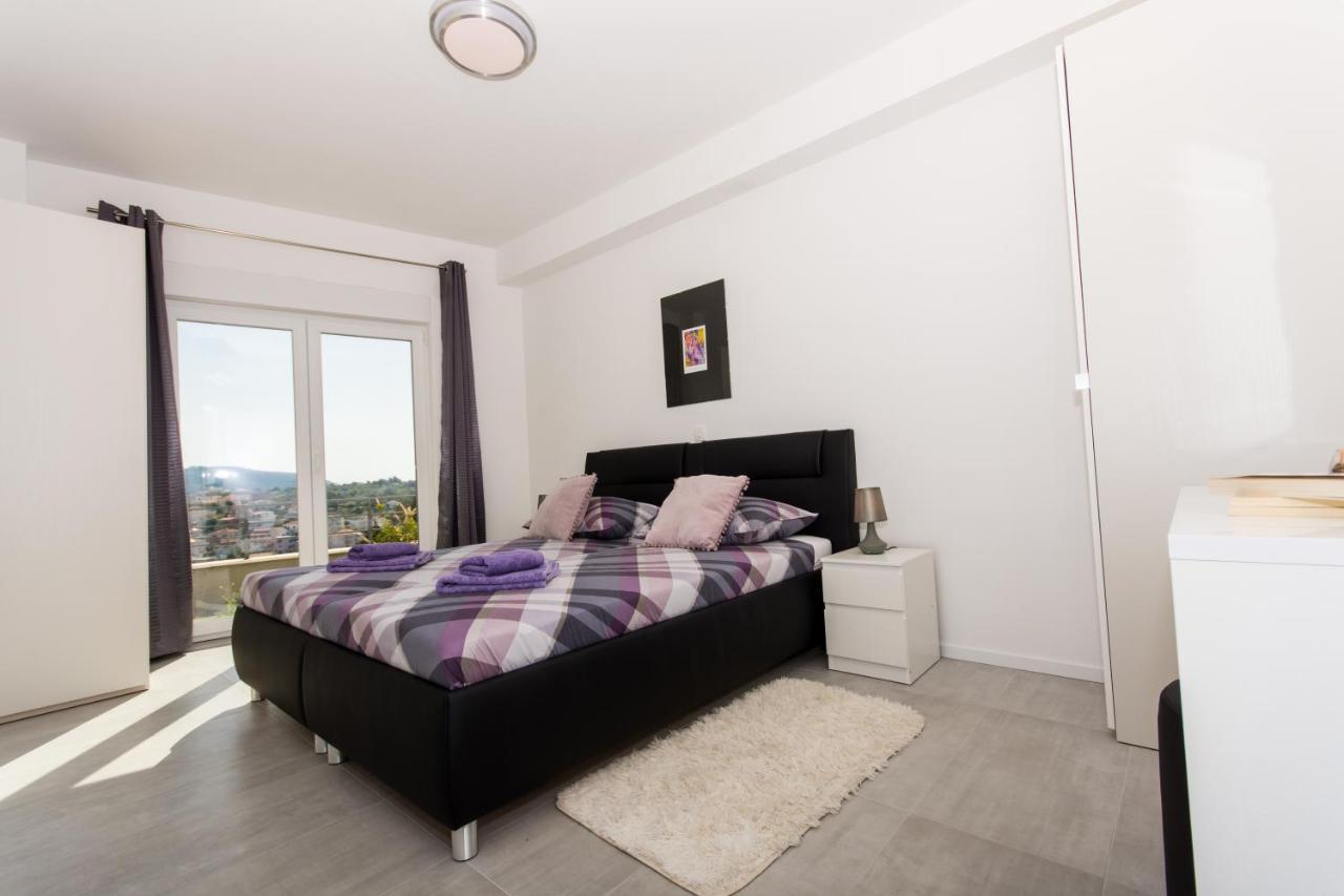 Apartment Julia Trogir Extérieur photo