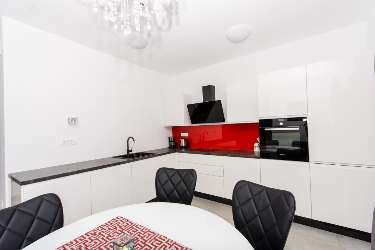 Apartment Julia Trogir Extérieur photo