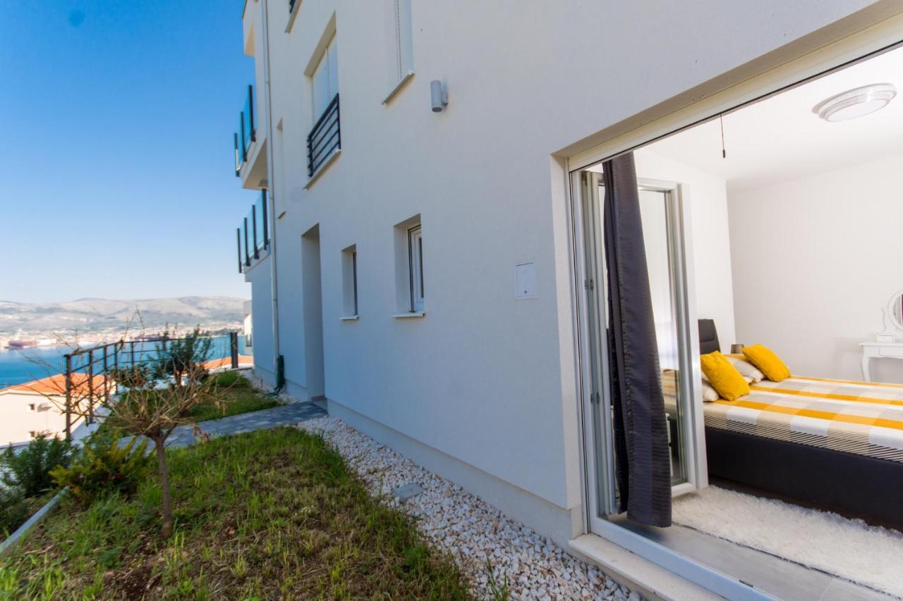 Apartment Julia Trogir Extérieur photo